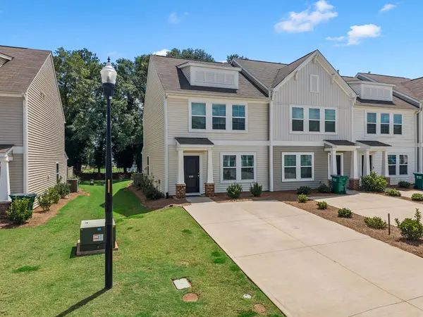 646 Blossom RUN, Spartanburg, SC 29307