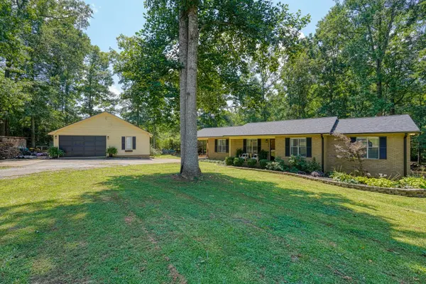 6425 Greenfield DR, Spartanburg, SC 29303