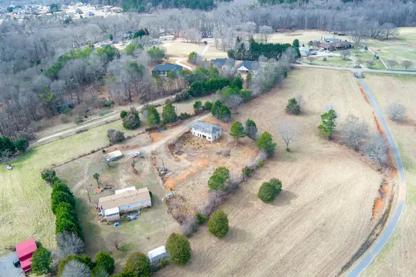 91 Stacy DR, Inman, SC 29349