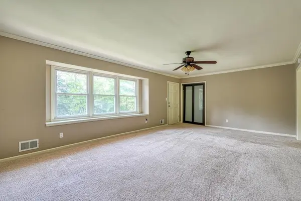682 Davis Trading Post RD, Chesnee, SC 29323