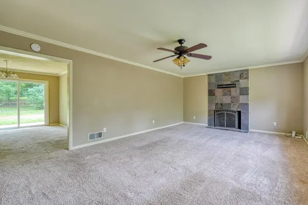 682 Davis Trading Post RD, Chesnee, SC 29323