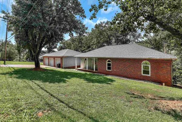 118 Old Saluda Dam RD, Greenville, SC 29611-3054