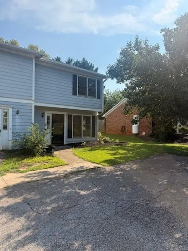 701 Mike DR, Spartanburg, SC 29303-1903