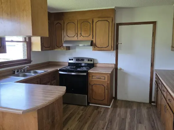 1211 W Rutledge Ave, Gaffney, SC 29341