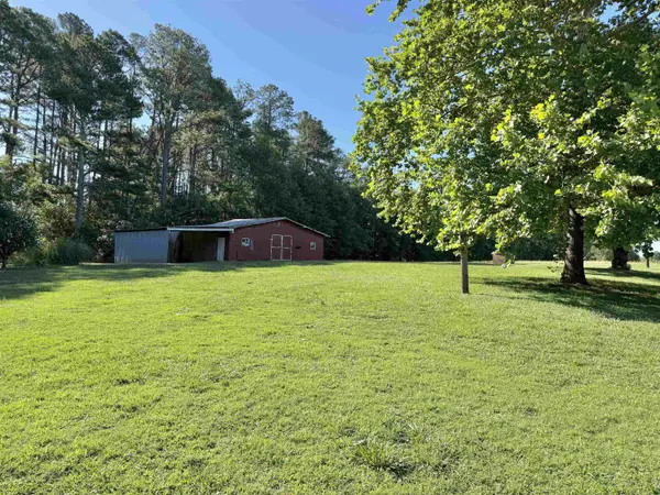 631 Riveroak CIR, Inman, SC 29349