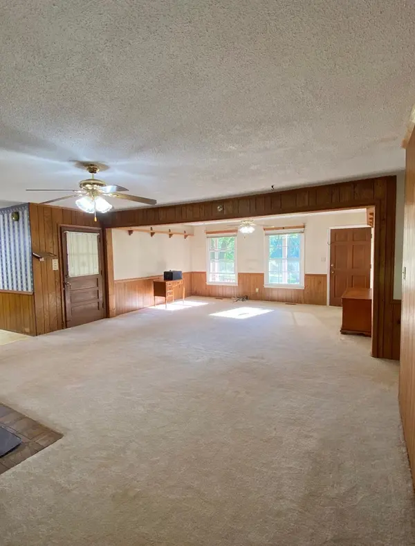 631 Riveroak CIR, Inman, SC 29349
