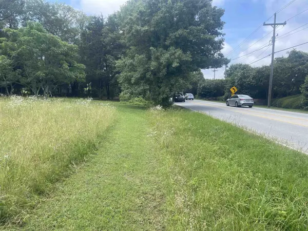 1453 W Georgia RD, Simpsonviile, SC 29680-0000