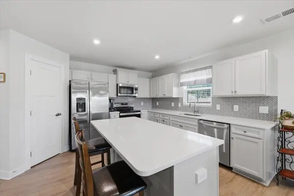 1119 Chartwell CIR, Spartanburg, SC 29307