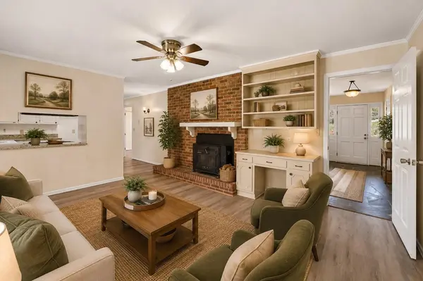 22 Jackson DR, Wellford, SC 29385
