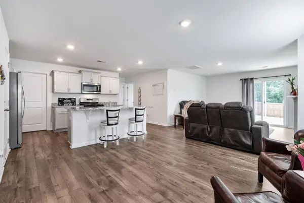 1808 Bridle LN, Roebuck, SC 29376