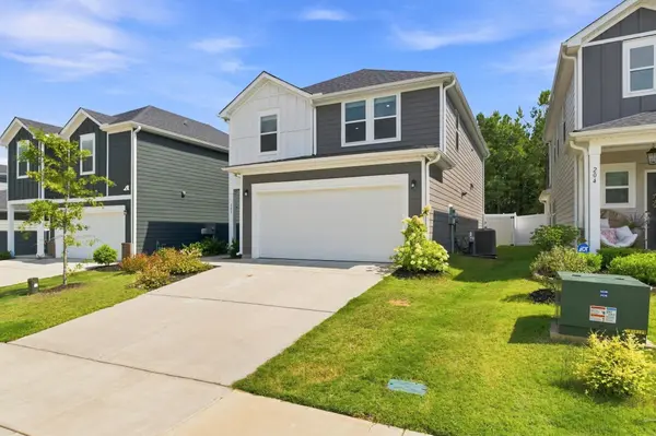 208 Lanyard DR, Greenville, SC 29607