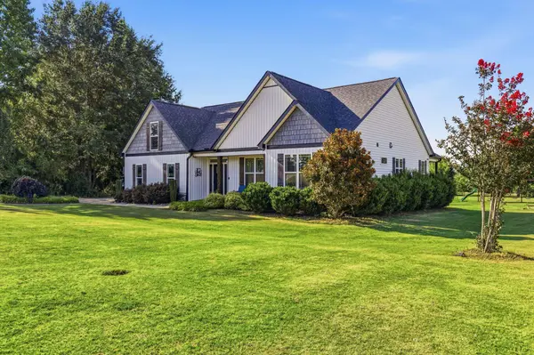 300 Sloan RD, Woodruff, SC 29388-9041