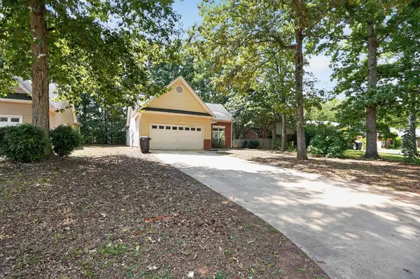 2421 - 2423 Annandale DR, Anderson, SC 29621