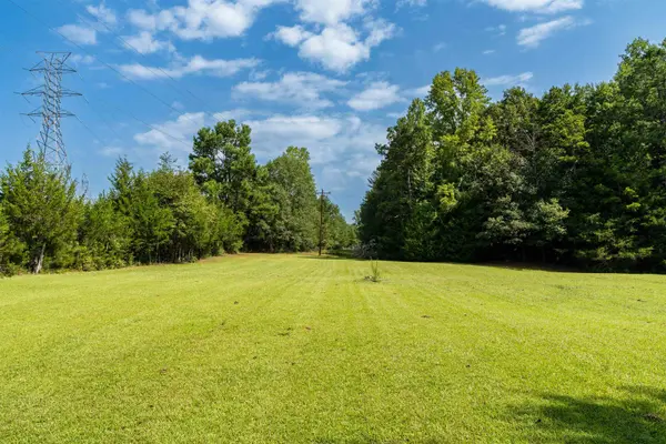 3908 Old Georgia HWY, Cowpens, SC 29330