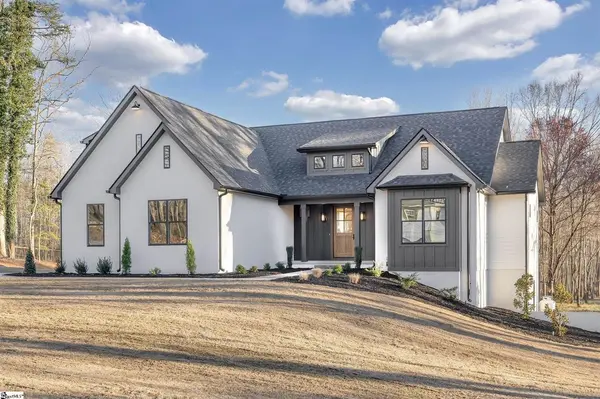 3798B Ballenger RD, Greer, SC 29651