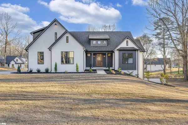 3798B Ballenger RD, Greer, SC 29651