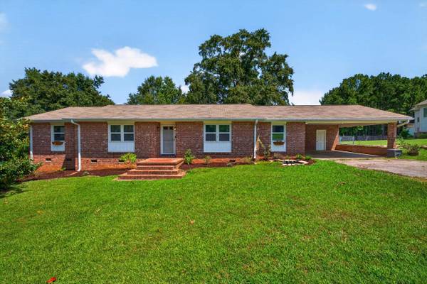 227 Anita DR, Spartanburg, SC 29302