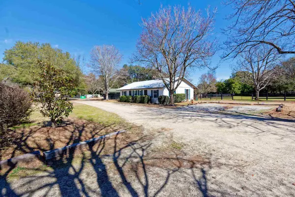 1242 SE Audubon DR, Aiken, SC 29303