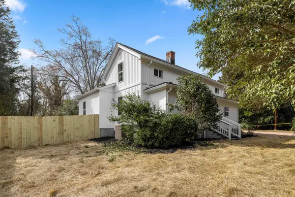 221 Calvert ST, Spartanburg, SC 29307