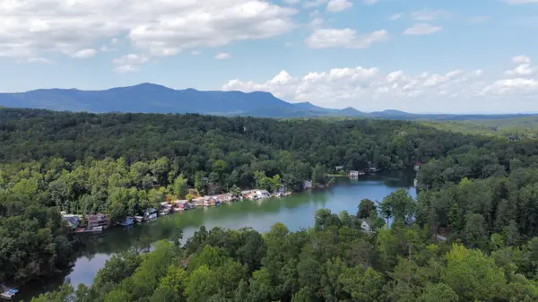 0 W Lakeshore DR, Landrum, SC 29356-9372