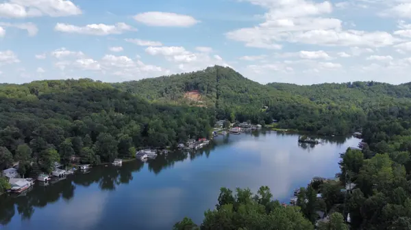 0 W Lakeshore DR, Landrum, SC 29356-9372