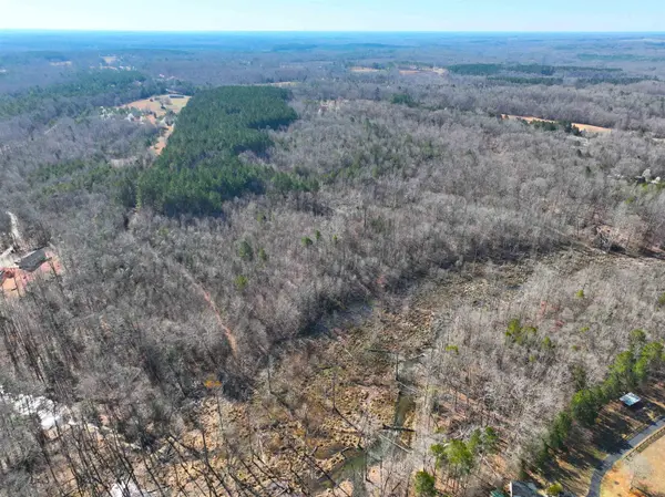 1 Bolt RD, Gray Court, SC 29645