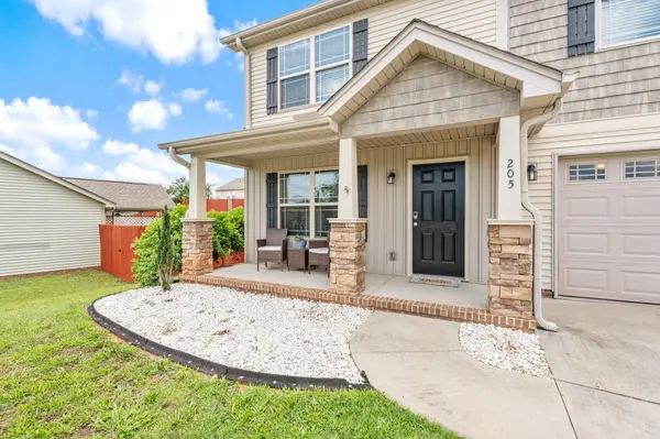 205 Mariner CT, Greer, SC 29650