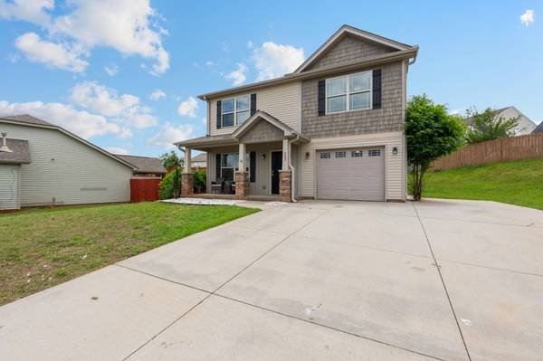 205 Mariner CT, Greer, SC 29650