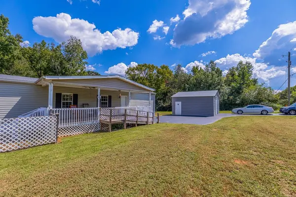 438 Lockhart LN, Gaffney, SC 29341