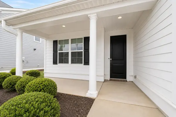564 Backacre CT, Greer, SC 29651