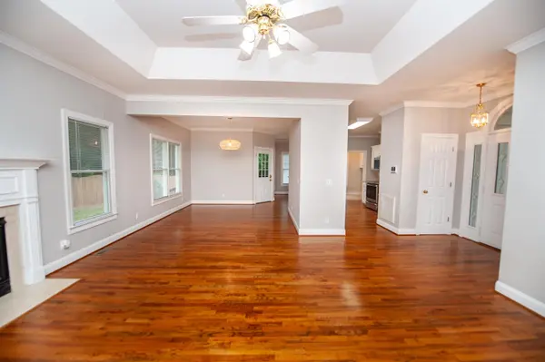 11 Churchfield CT, Greer, SC 29651