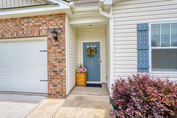 1239 Lynton LN, Lyman, SC 29365