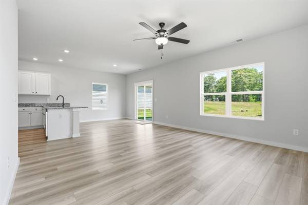 438 West Claywalk RD, Woodruff, SC 29388