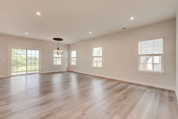 6059 Ives AVE, Spartanburg, SC 29307