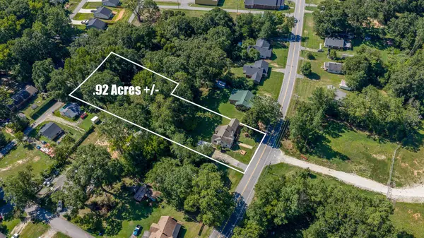 909 W Georgia RD, Woodruff, SC 29388