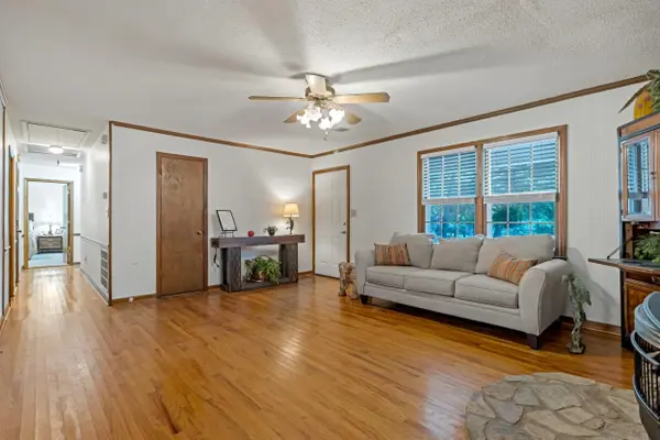 1175 springdale CIR, Boiling Springs, SC 29316