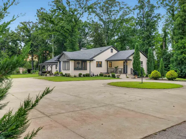 1035 WO Ezell BLVD, Spartanburg, SC 29301