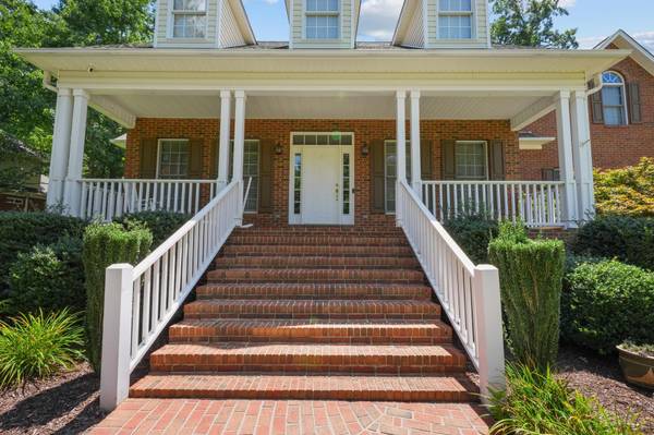 740 Ship Wreck PL, Inman, SC 29349