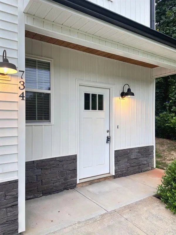 734 S Bomar, Landrum, SC 29356