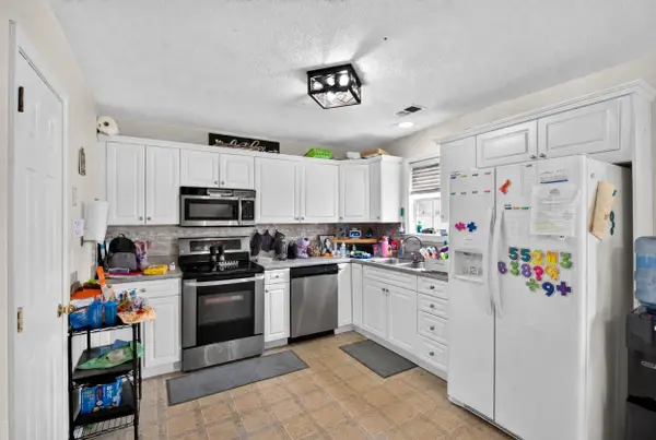 920 Rip Rap DR, Boiling Springs, SC 29316