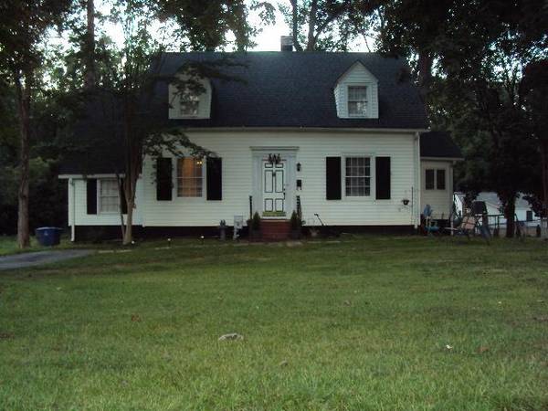 382 Forest Ave AVE, Spartanburg, SC 29302