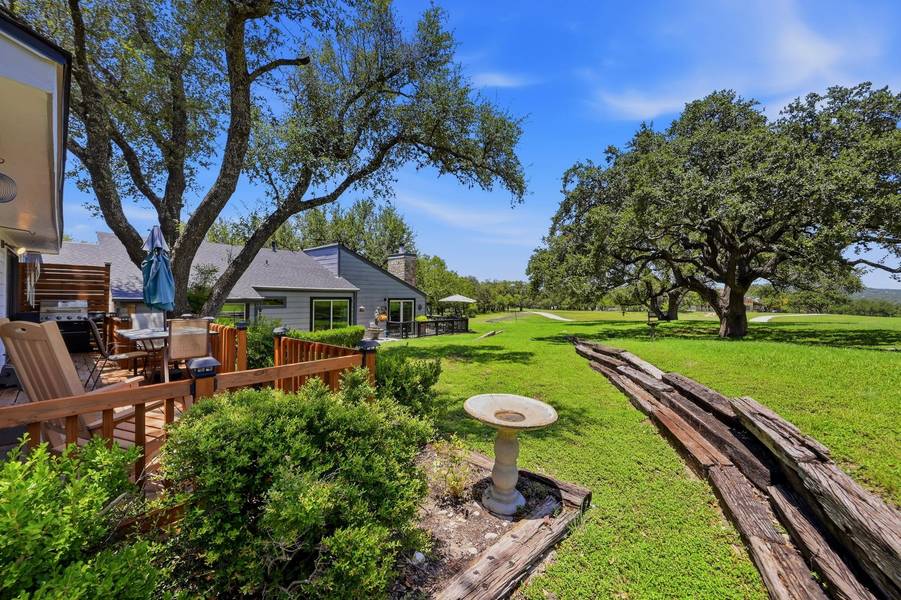 212 Overlook CT, Wimberley, TX 78676