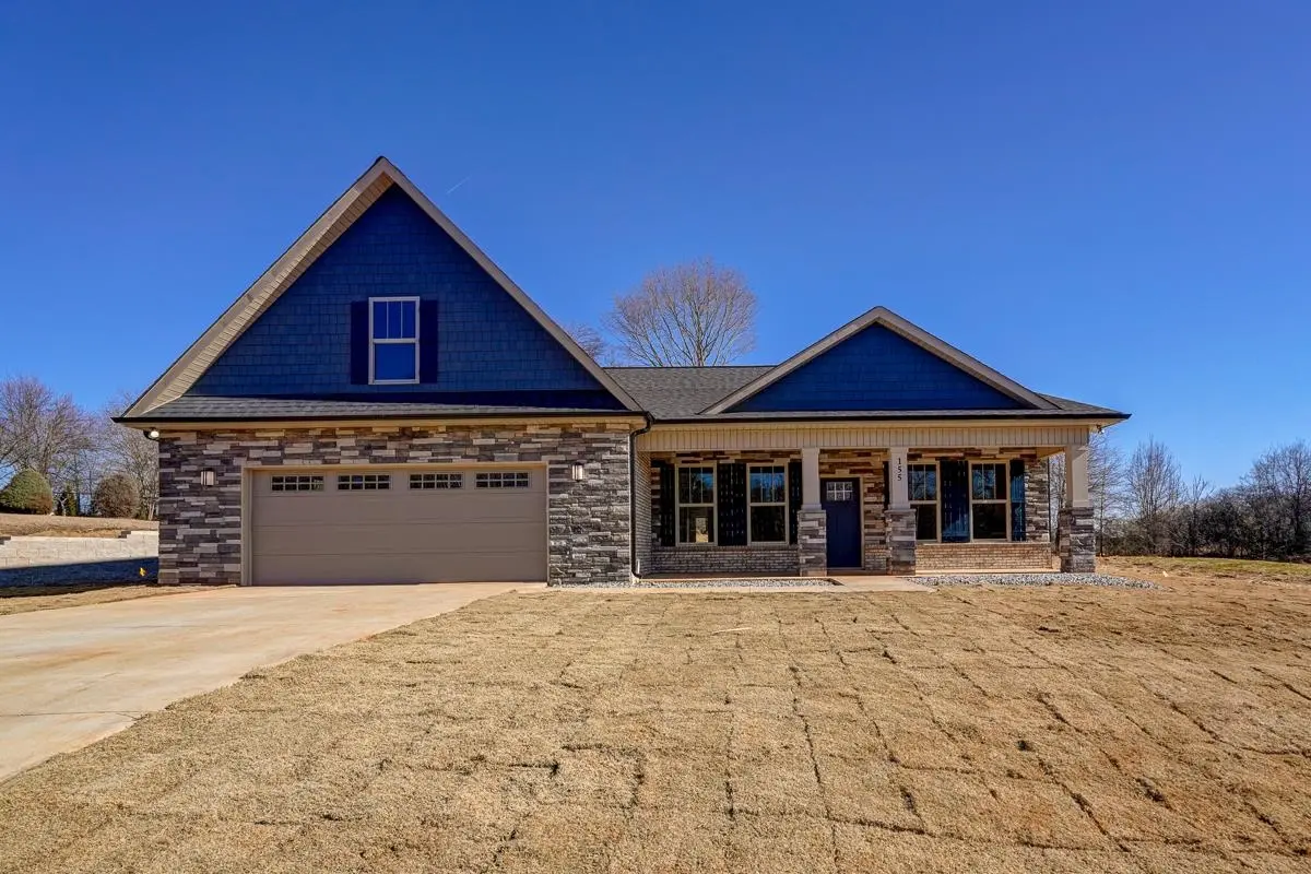 155 Floyd Meadow Dr., Inman, SC 29349