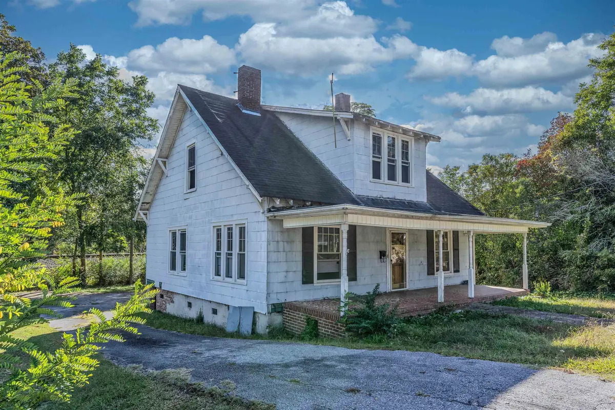 708 E Main ST, Union, SC 29379