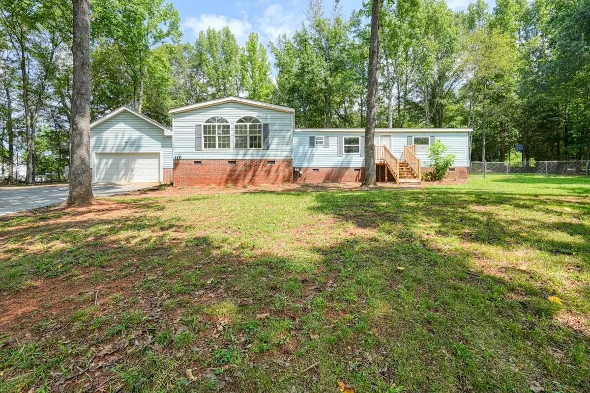 110 Parsons RD, Woodruff, SC 29388