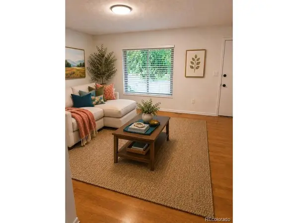 8962 W Temple, Denver, CO 80123