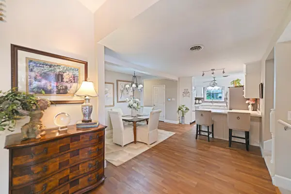 22618 Lake Shore Drive, Elkhart, IN 46514