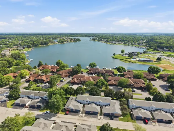 2529 E Lakeshore Drive #A-47, Crown Point, IN 46307