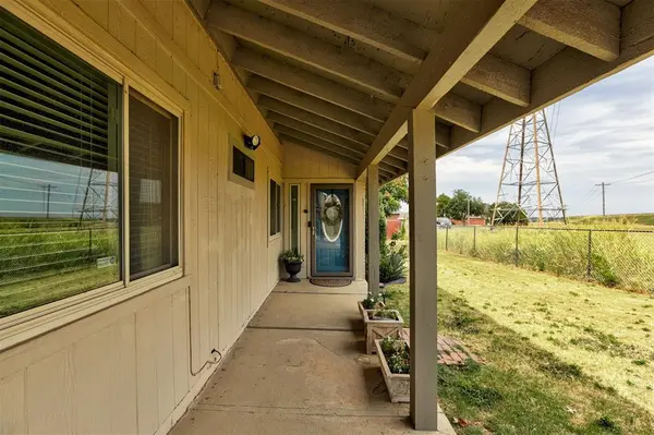 10100 Hefner Village TER, Oklahoma City, OK 73162