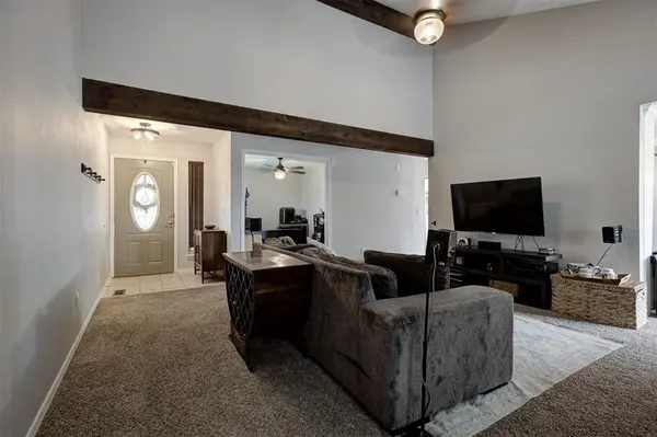 10100 Hefner Village TER, Oklahoma City, OK 73162